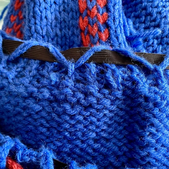 Vintage Handmade Blue and Red Fringe Knit Vest and Skirt Set - Picture 9 of 9